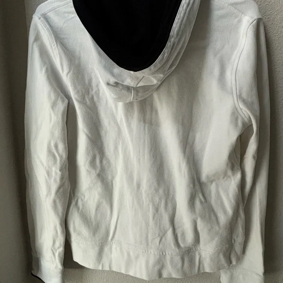Jones New York Cream Hoodie with Black Accents - Picture 5 of 7